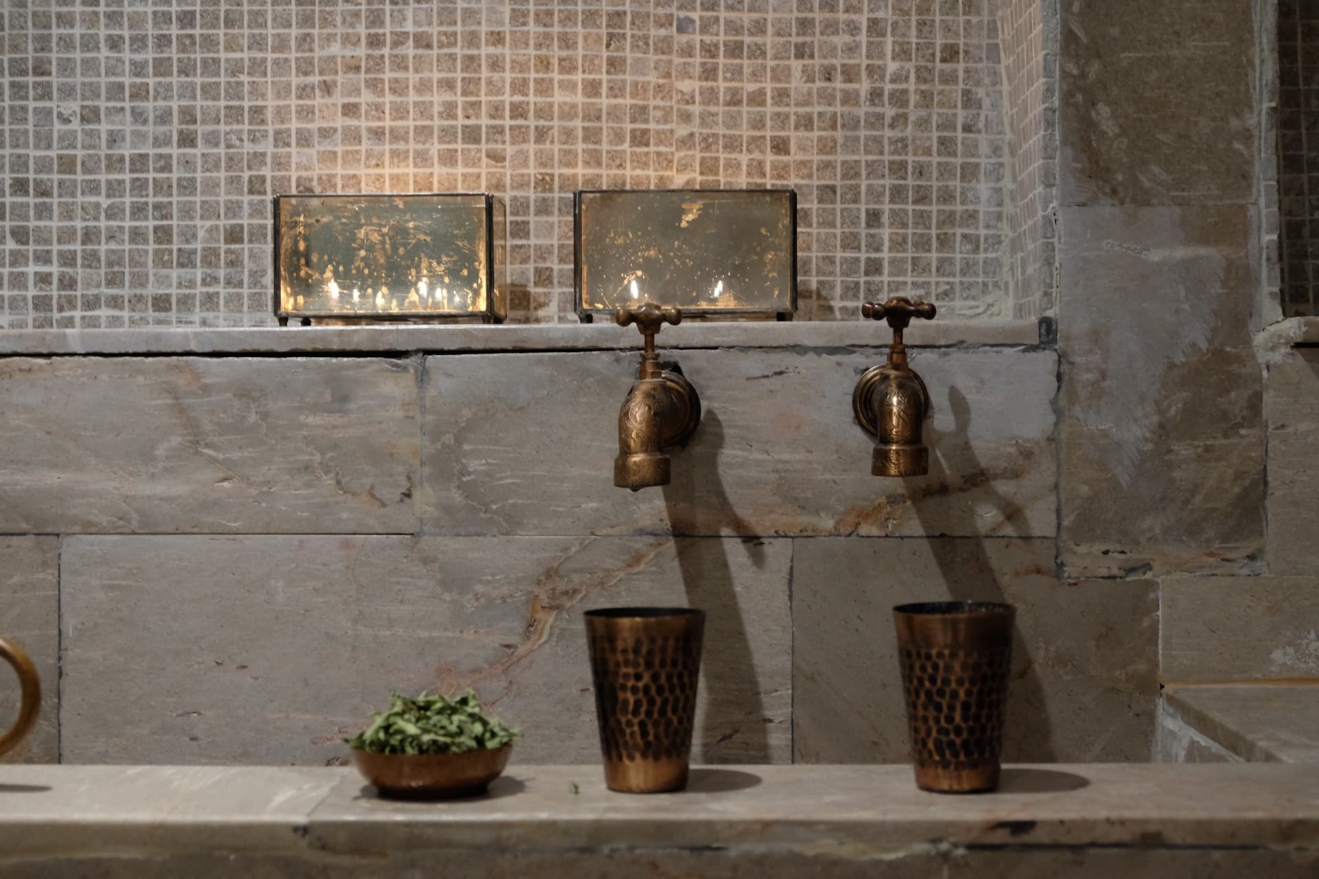 Baia Spa interior photograph