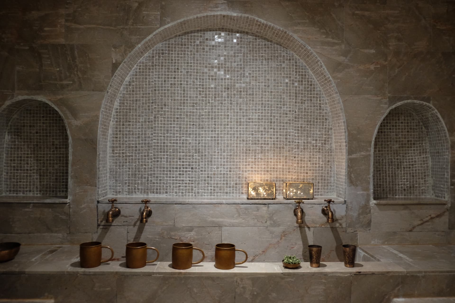 Baia Spa interior photograph
